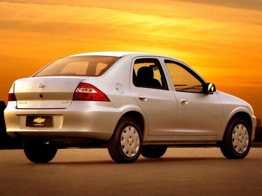  Chevrolet Prisma 2006 года  (фото 8 из 16)